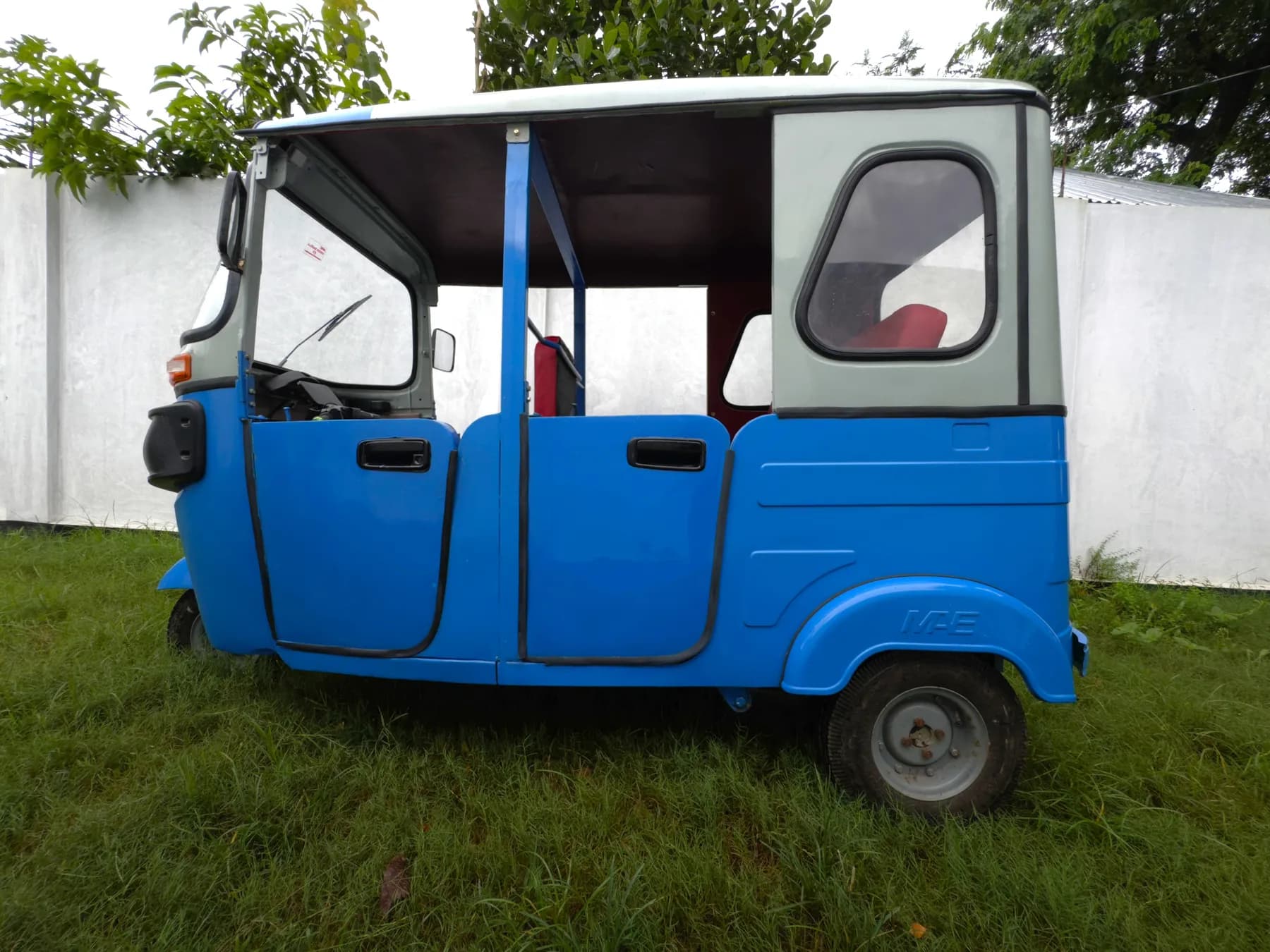 Torrit EV side view